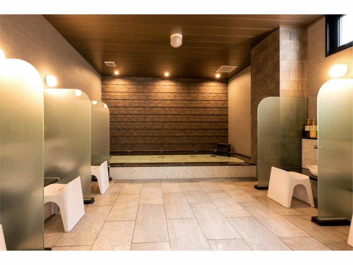 Plaza Hanshin Hotel